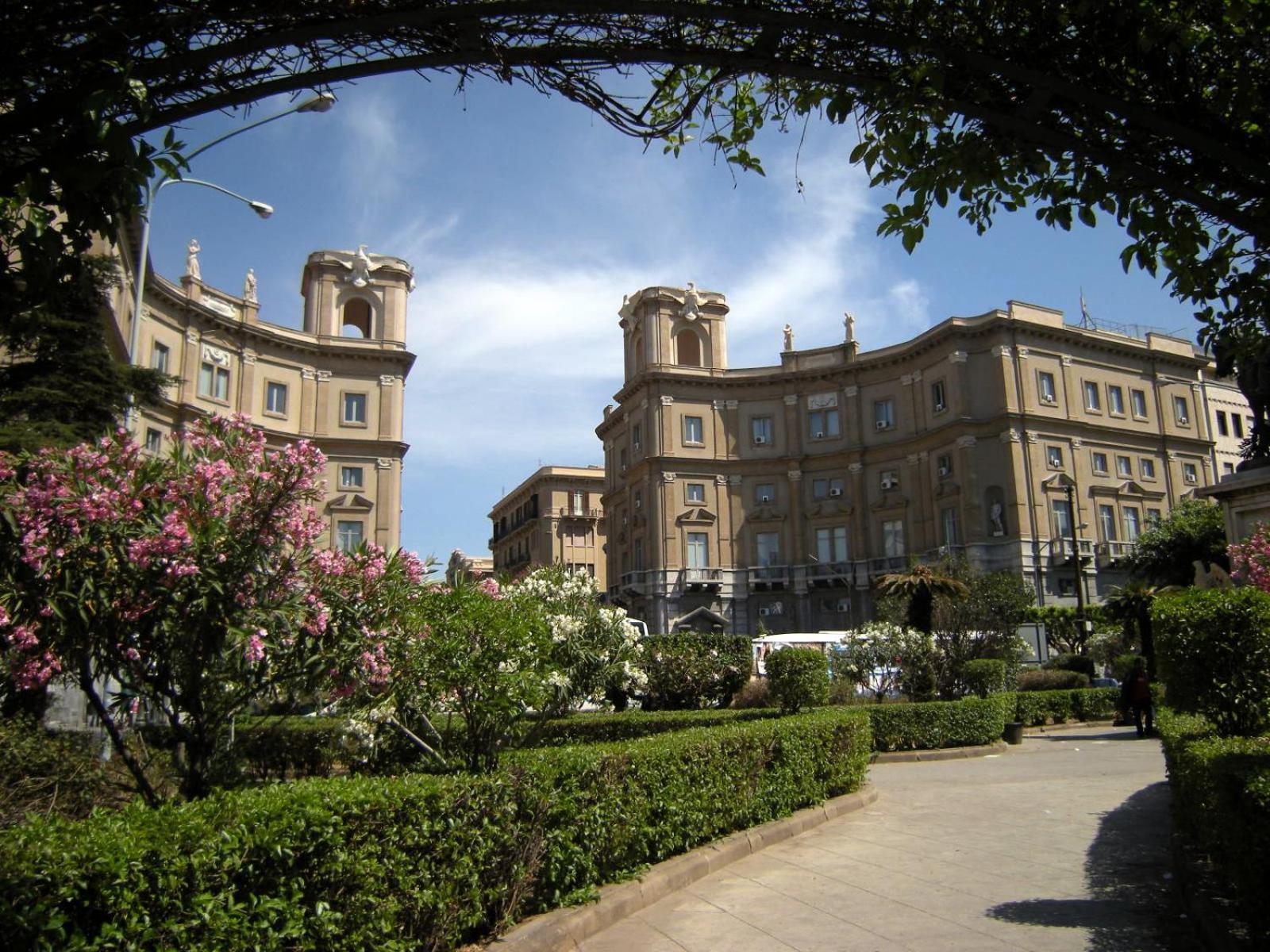 A Casa di Mau Apartment Palermo Bagian luar foto